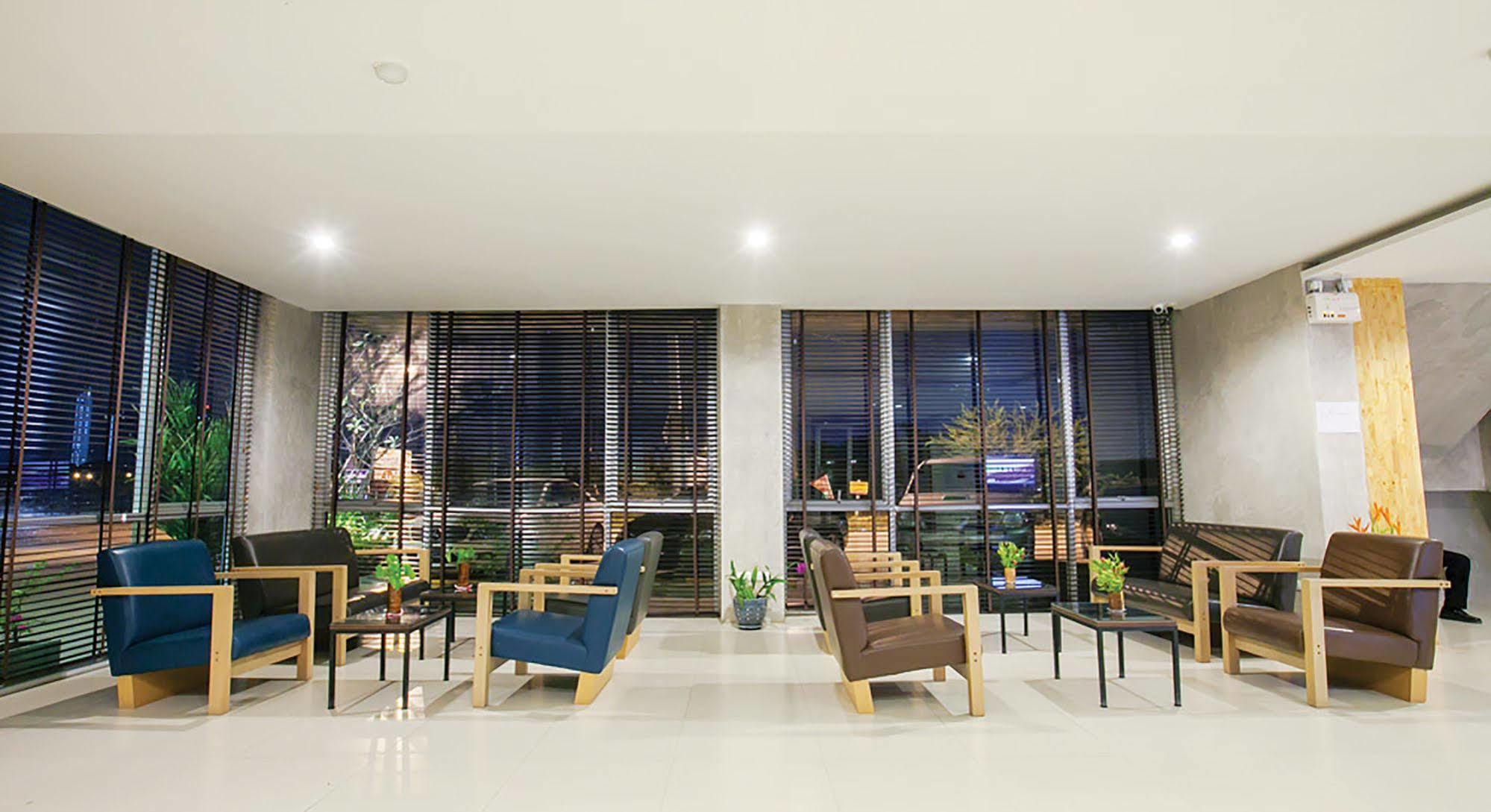 B2 Jomtien Hotel Pattaya Exterior photo